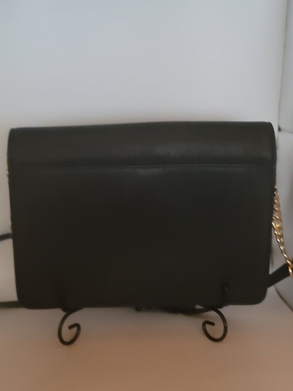 Michael Kors Black Crossbody Bag saffiano leather – Gold Chain Strap - Picture 7 of 7